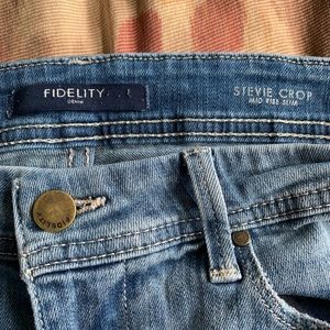FIDELITY Stevie Crop Jeans